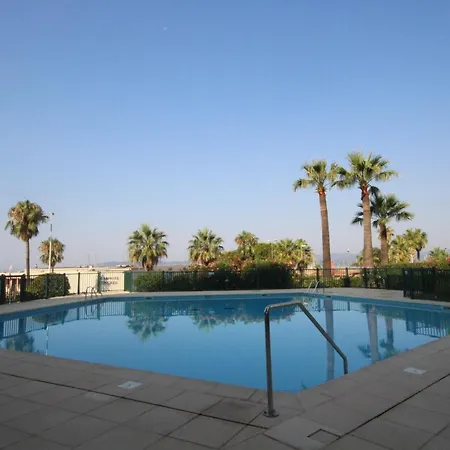 The Penthouse Апартаменты