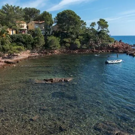 アパート The Penthouse Saint-Raphaël